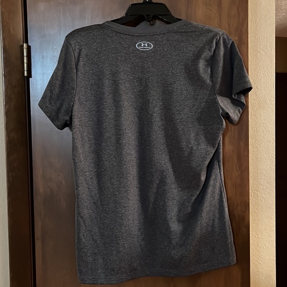 Under Armour tee - Picture 3 of 3